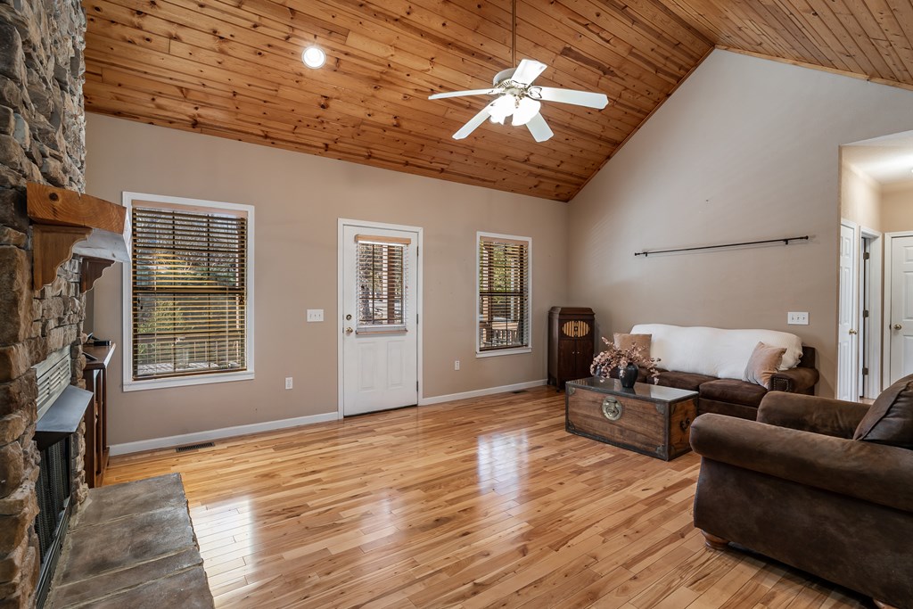 413596 Blairsville Residential