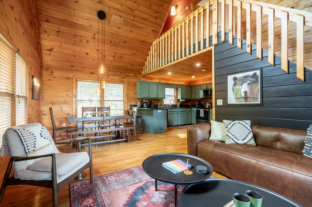 413653 Blue Ridge Residential