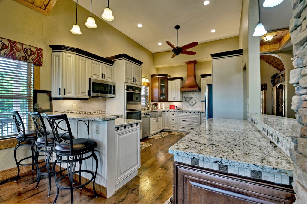 413670 Murphy Residential