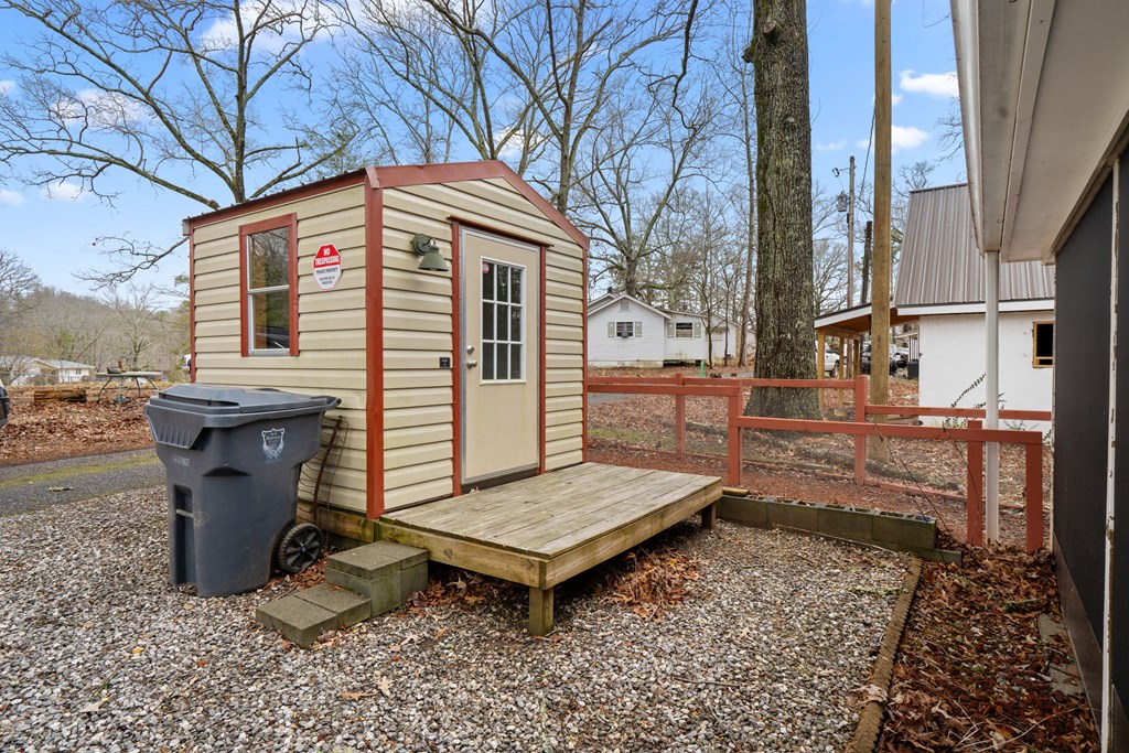 413726 Blairsville Residential