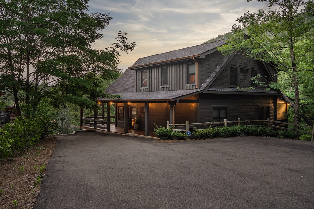 413748 Blue Ridge Residential