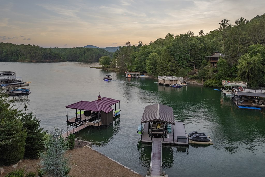 413748 Blue Ridge Residential