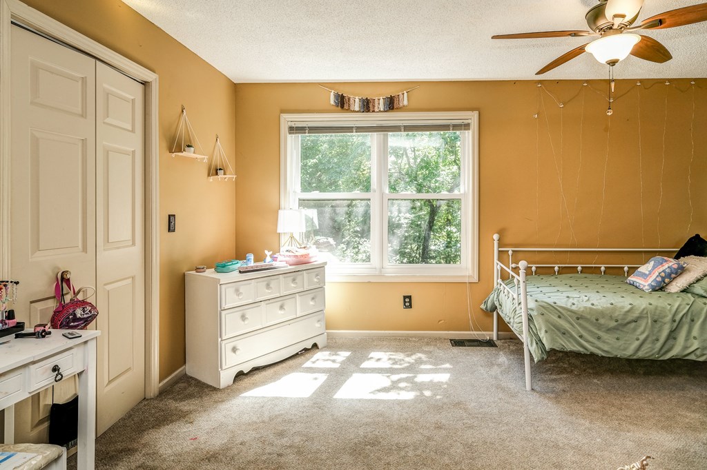 413830 Murphy Residential