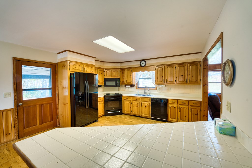 413841 Morganton Residential
