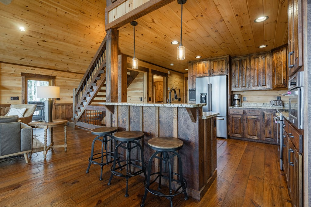 414074 Blue Ridge Residential