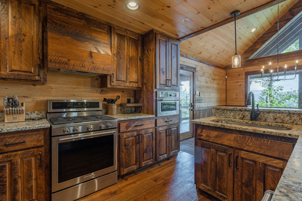 414074 Blue Ridge Residential