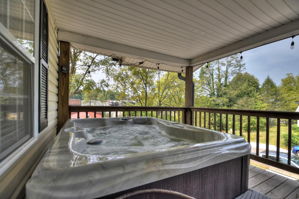 414160 Blue Ridge Residential