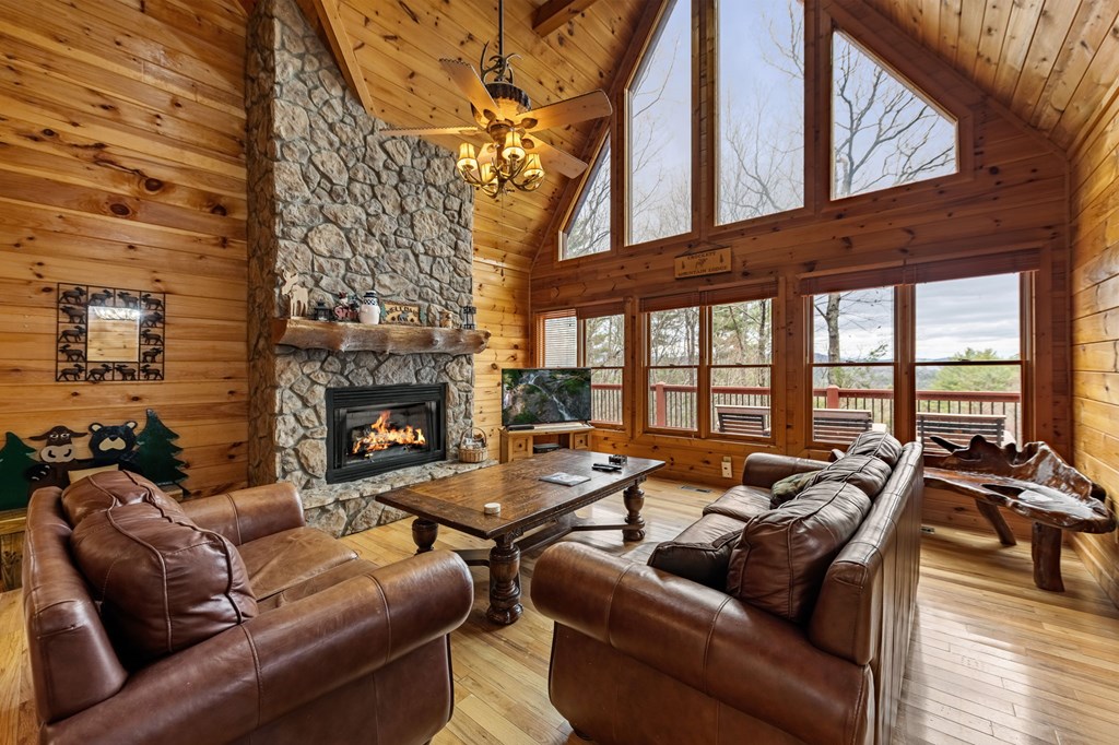 414181 Blue Ridge Residential