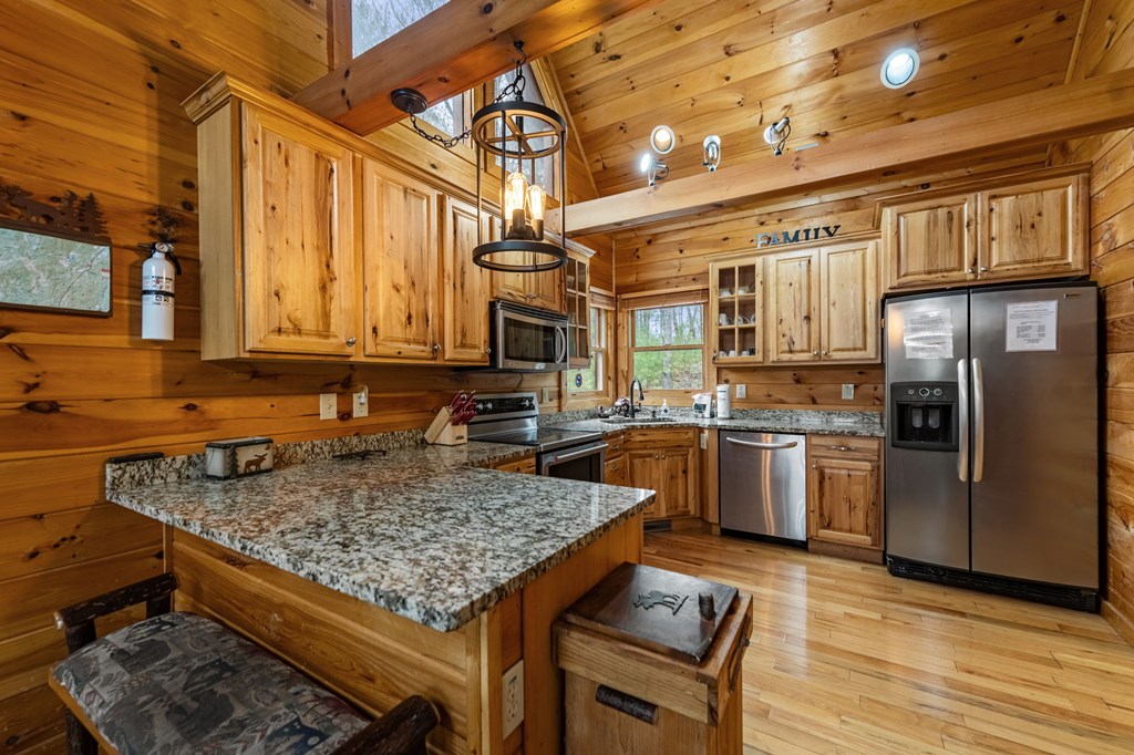 414181 Blue Ridge Residential