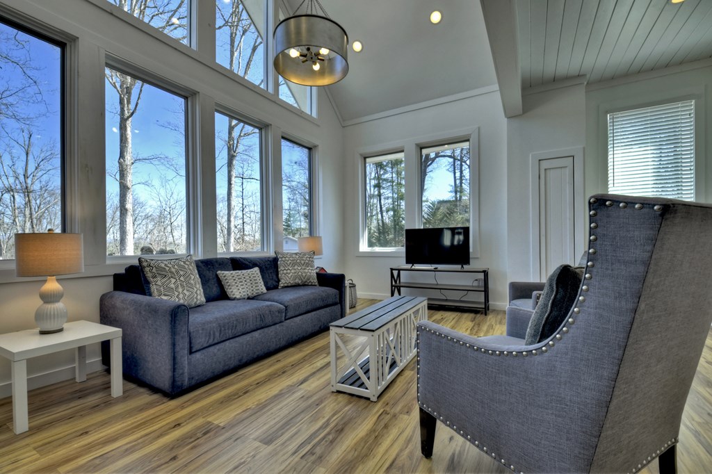 414293 Blue Ridge Residential