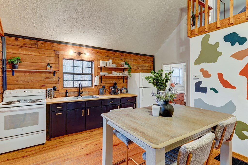 414339 Blairsville Residential