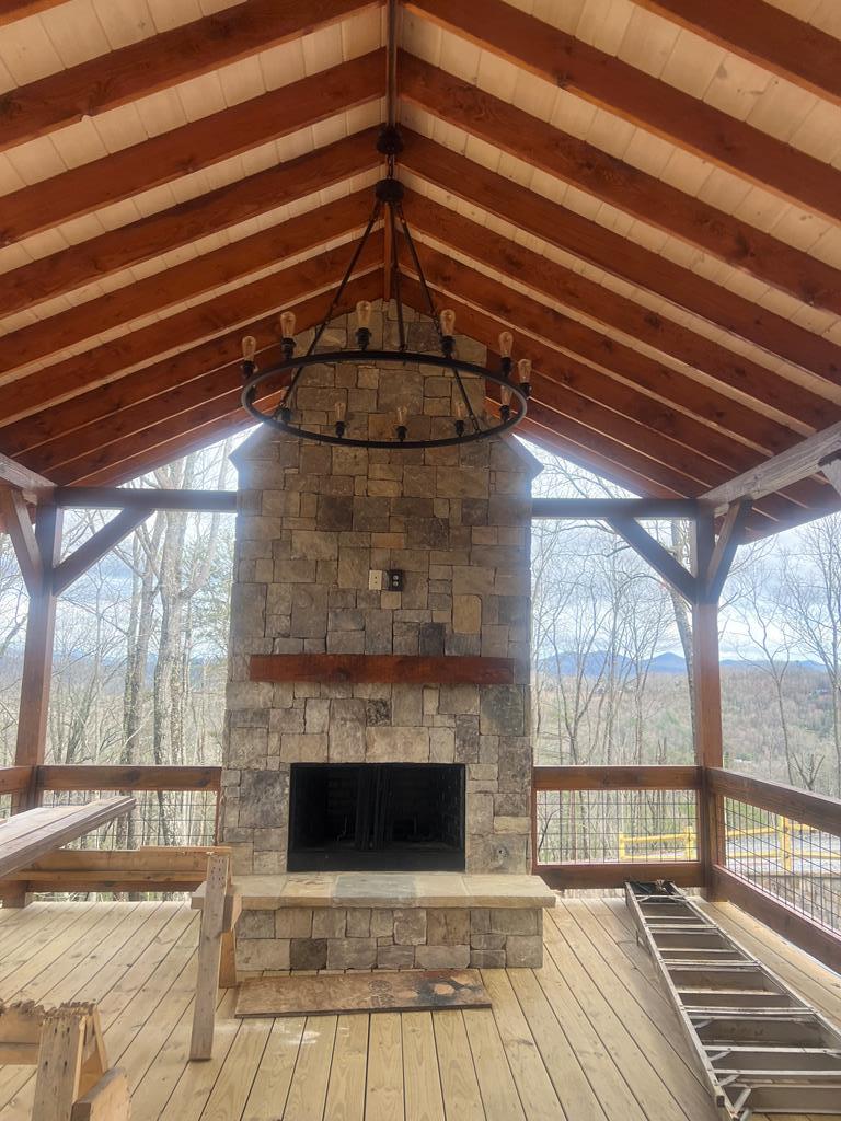 414346 Blue Ridge Residential