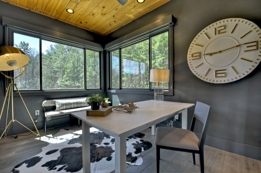 414359 Morganton Residential