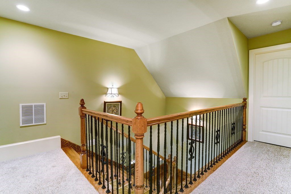 414361 Young Harris Residential