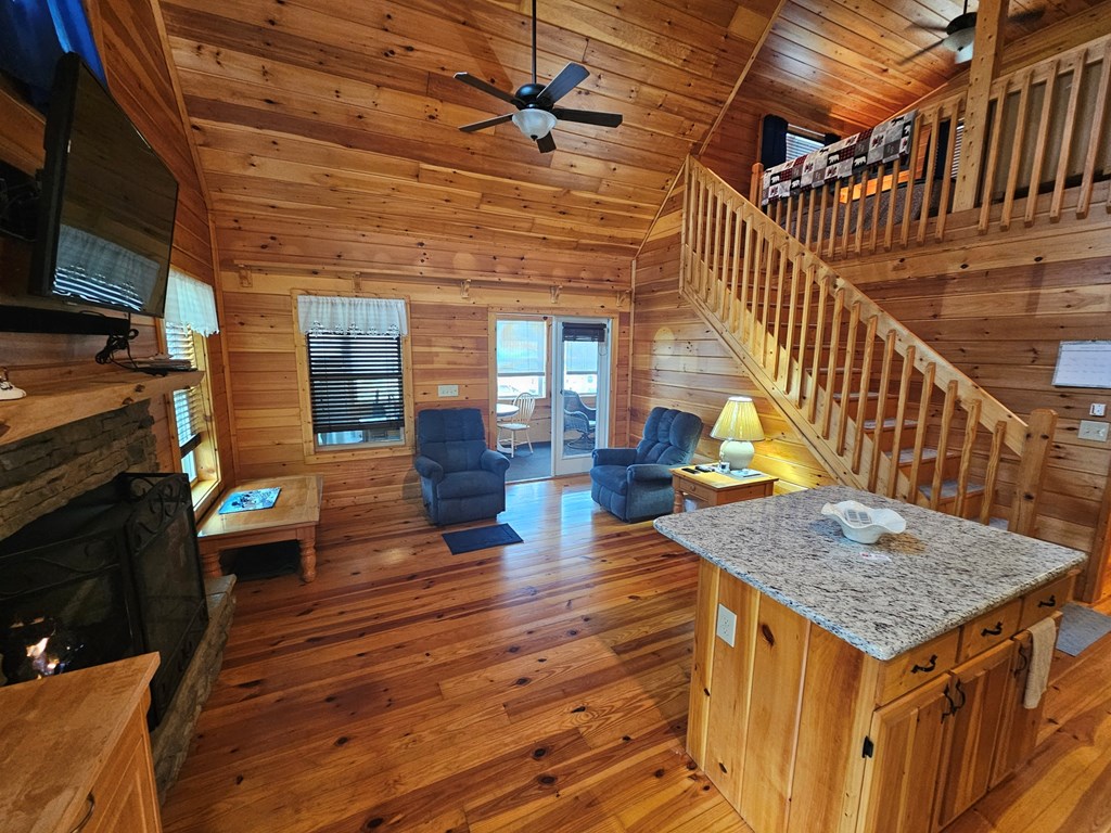 414366 Murphy Residential