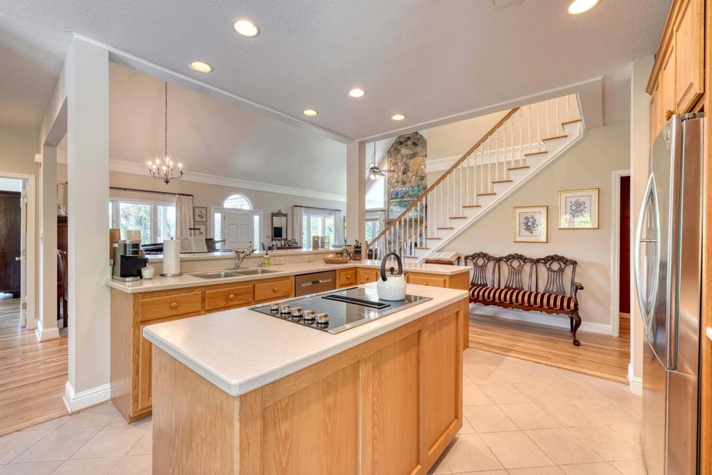 414392 Blairsville Residential