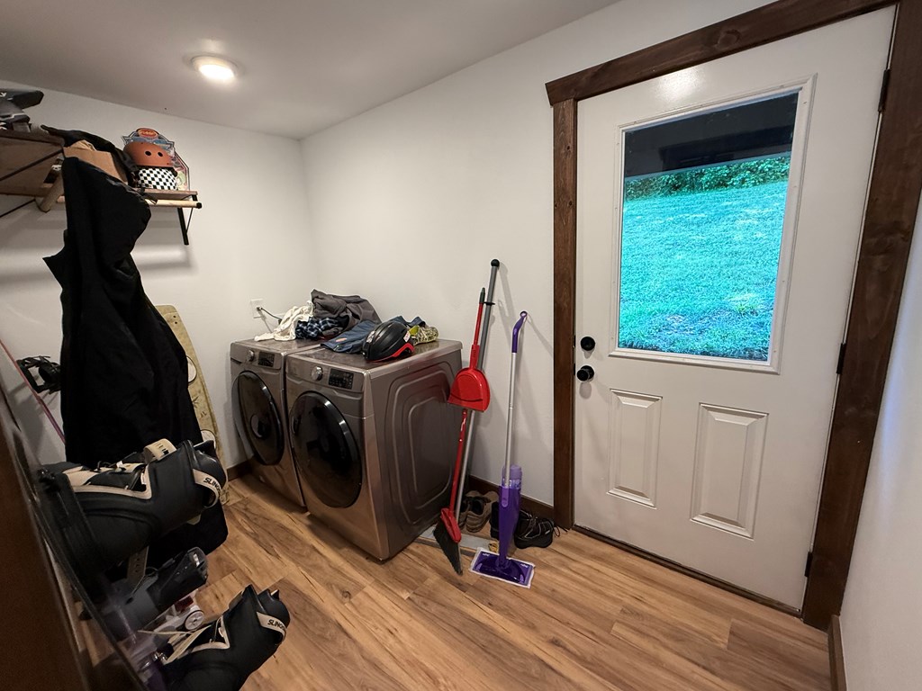 414418 Mineral Bluff Residential