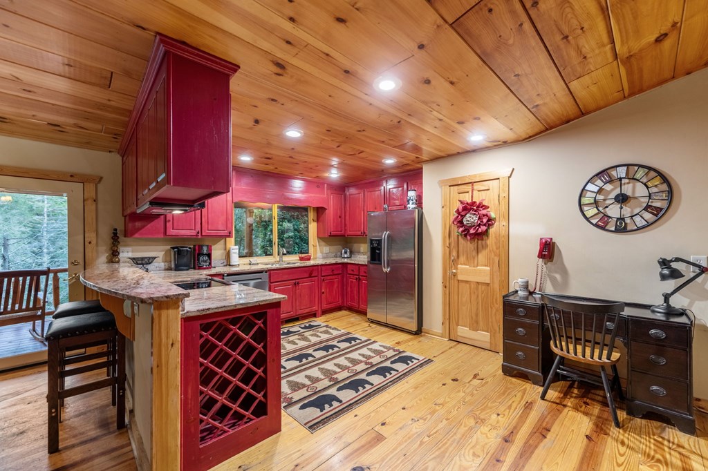 414455 Blue Ridge Residential