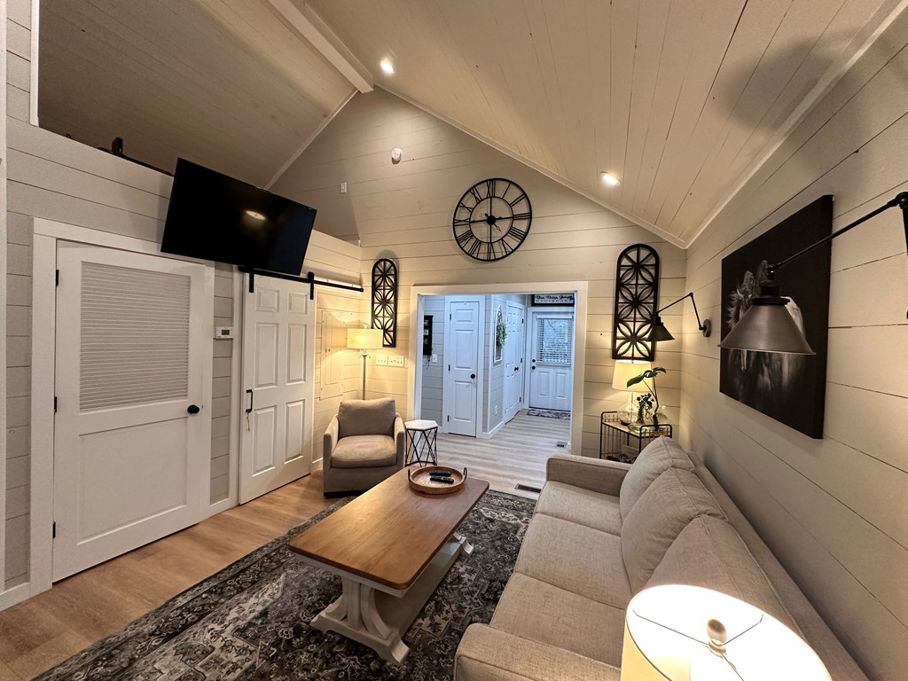 414458 Blue Ridge Residential