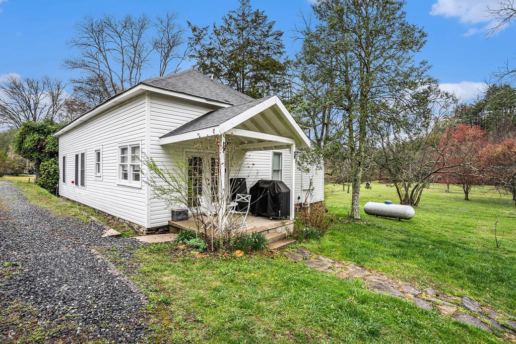 414460 Mineral Bluff 