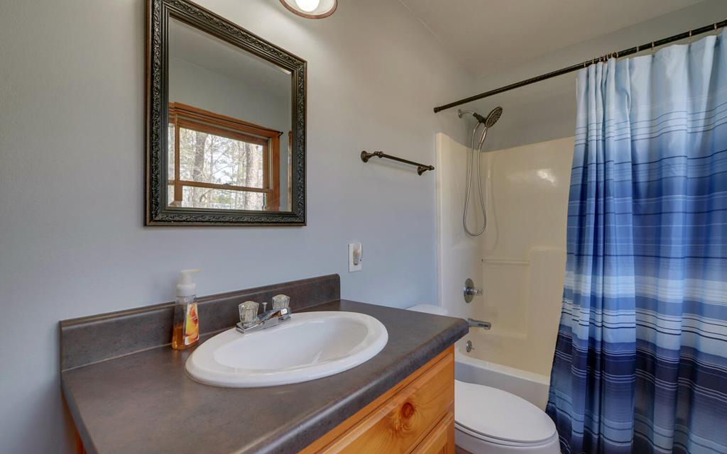 414477 Ellijay Residential