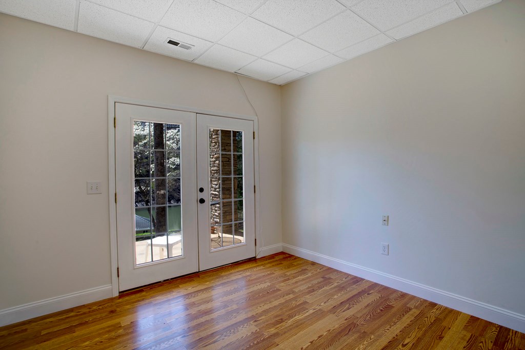 414533 Hayesville Residential