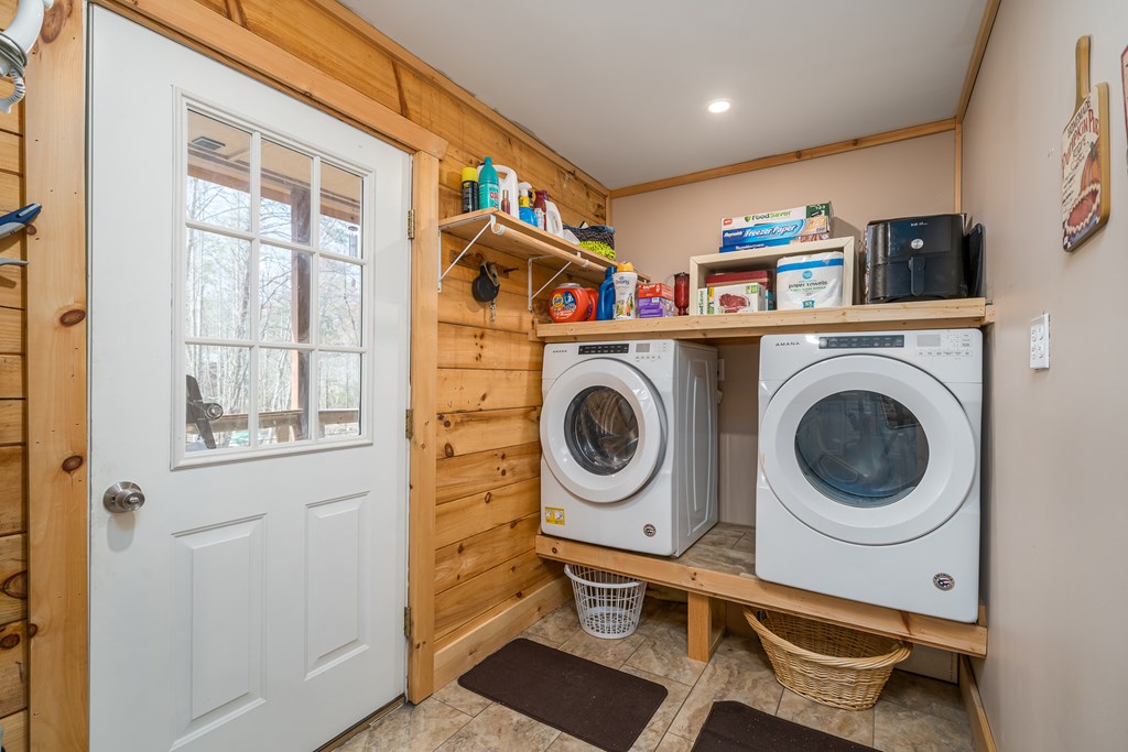 414538 Blue Ridge Residential