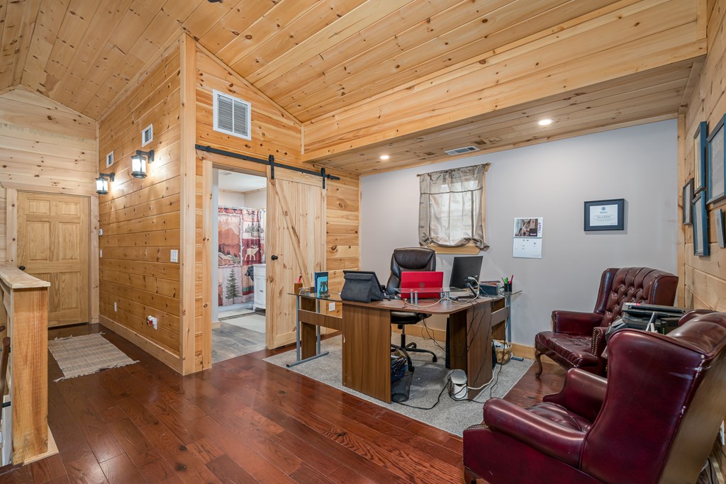 414538 Blue Ridge Residential