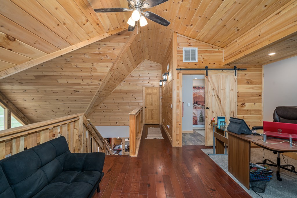 414538 Blue Ridge Residential