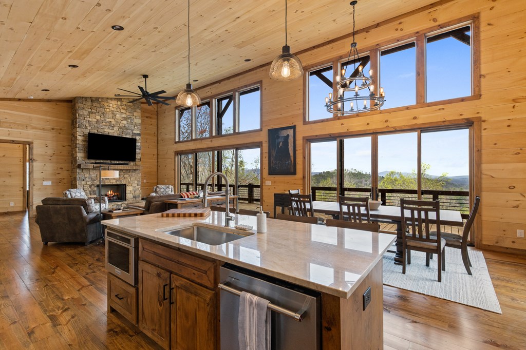 414554 Blue Ridge Residential