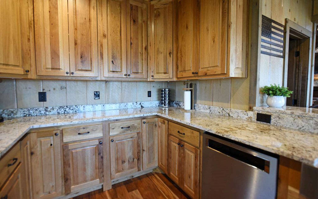 414556 Cherry Log Residential