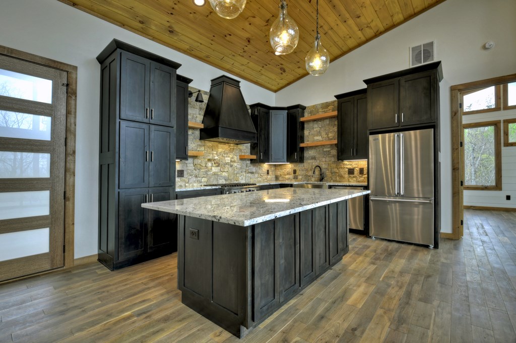 414572 Ellijay Residential
