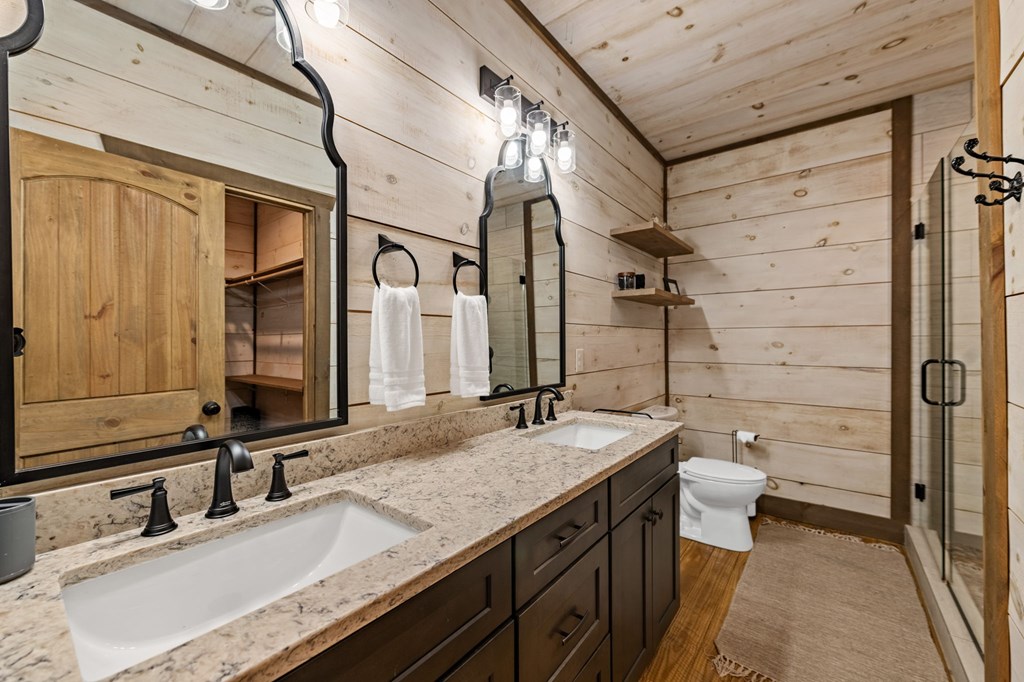 414575 Blue Ridge Residential
