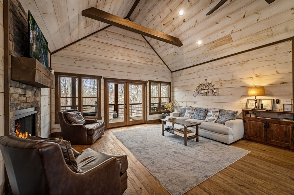 414575 Blue Ridge Residential