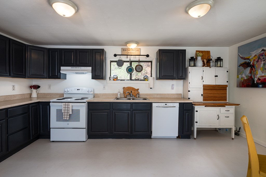 414612 Robbinsville Residential