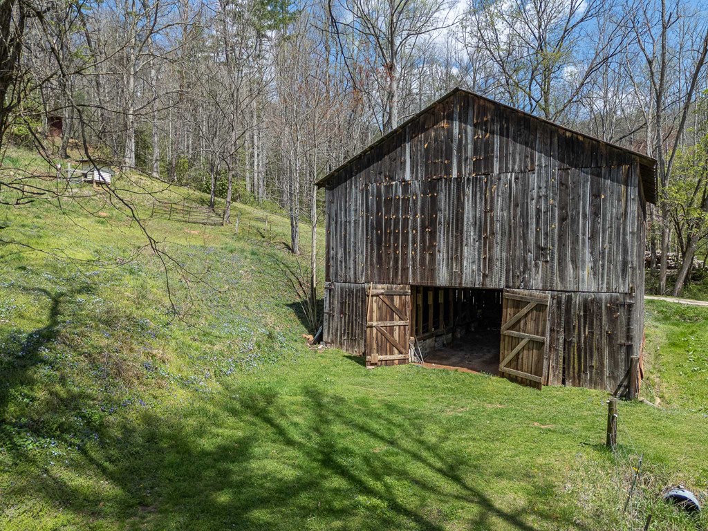 414612 Robbinsville Residential