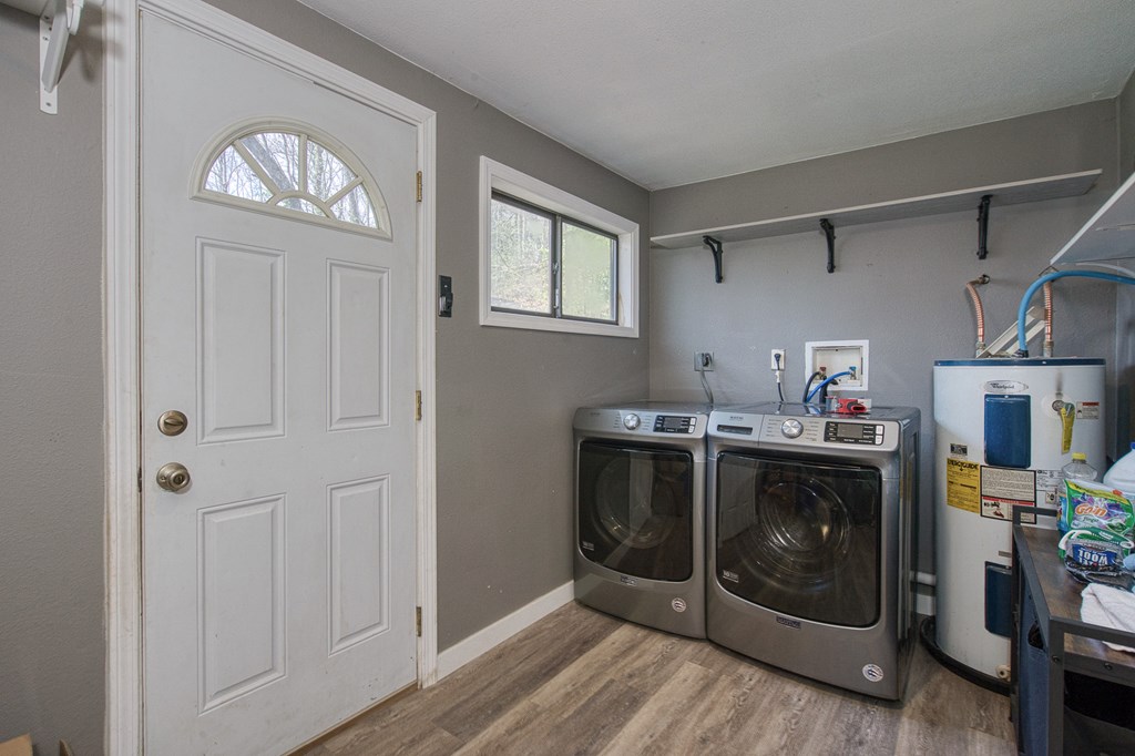 414612 Robbinsville Residential