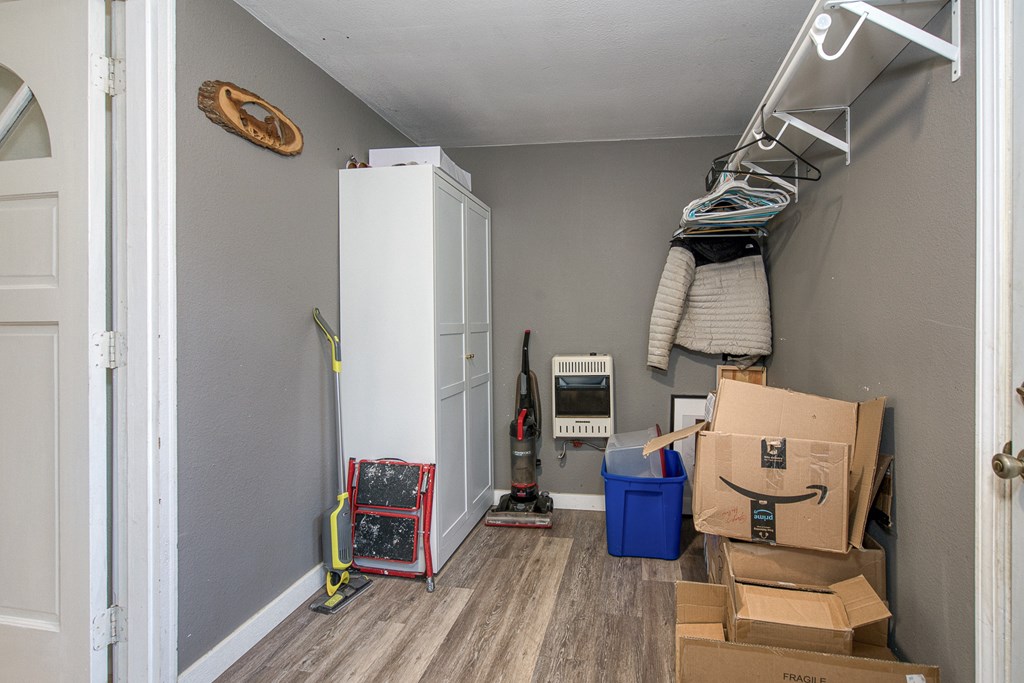 414612 Robbinsville Residential