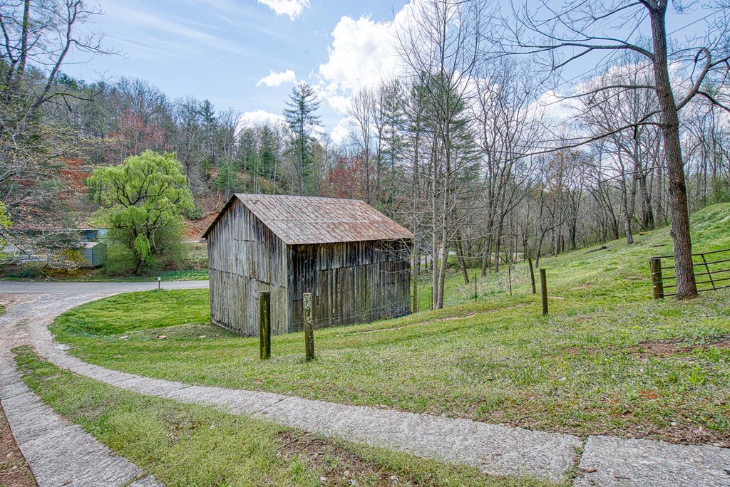 414612 Robbinsville Residential
