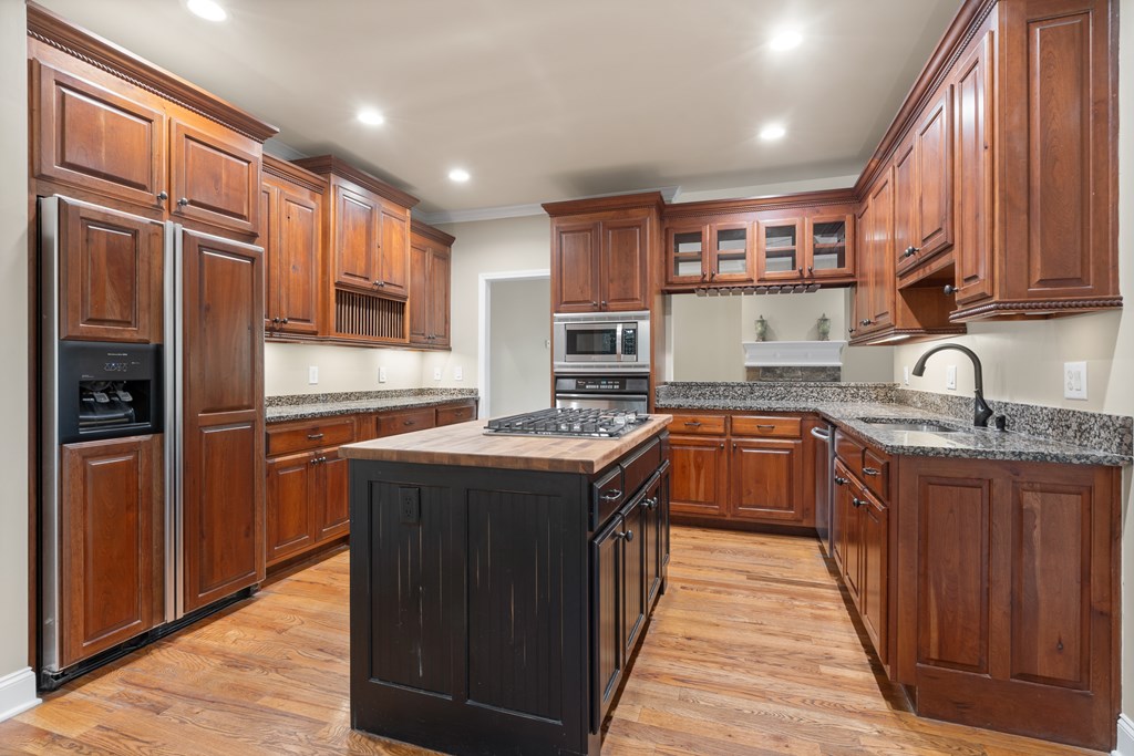414614 Hiawassee Residential