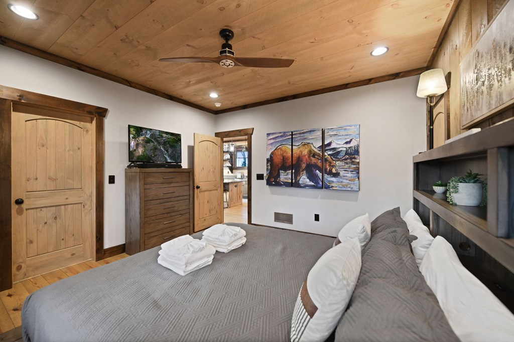 414630 Blue Ridge Residential