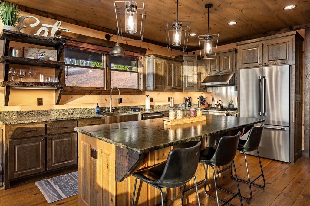 414630 Blue Ridge Residential