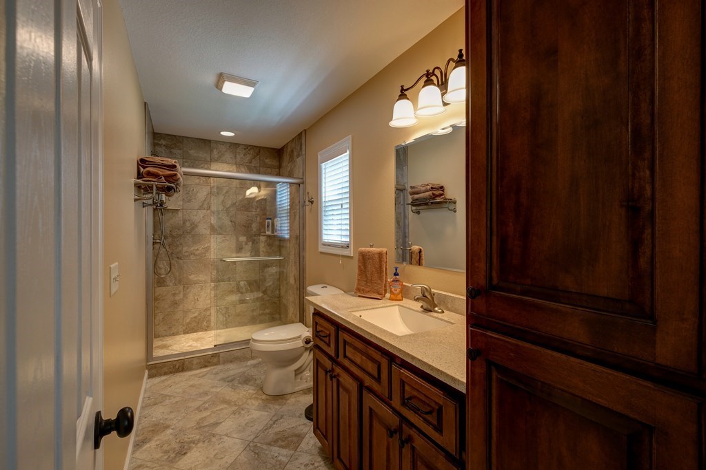 414632 Warne Residential