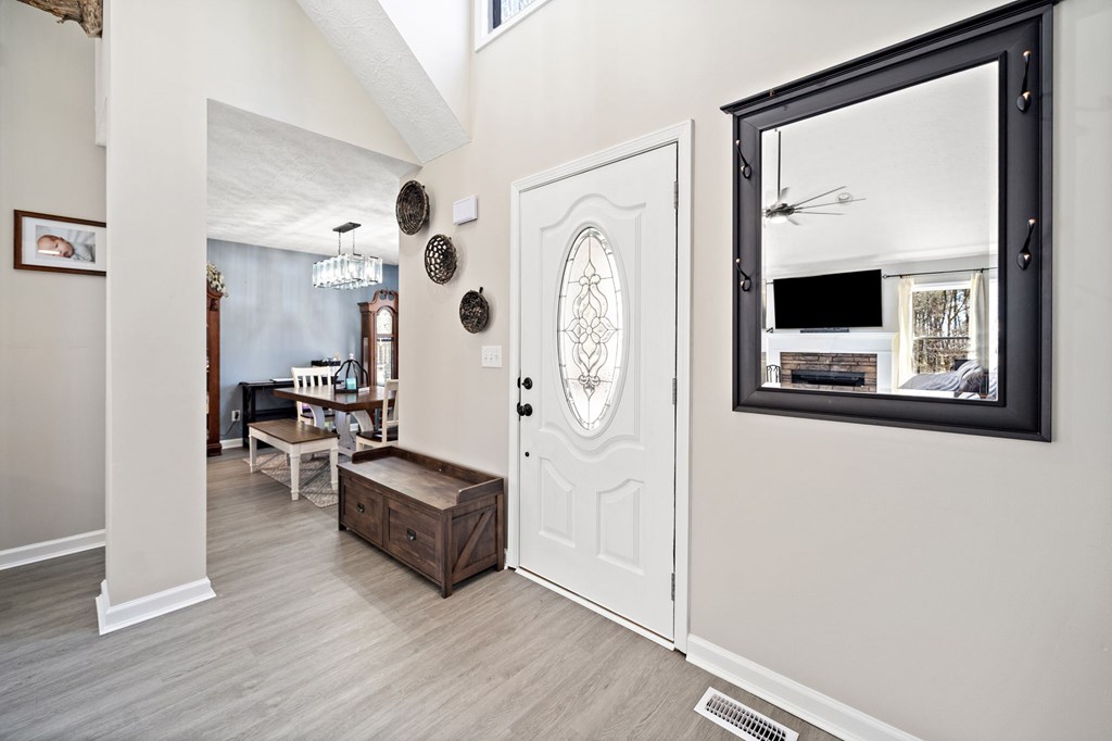 414634 Fairmont Residential