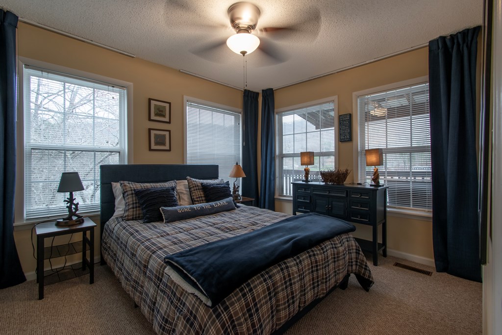 414640 Robbinsville Residential