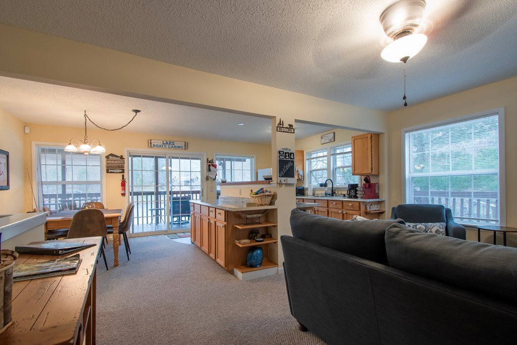 414640 Robbinsville Residential