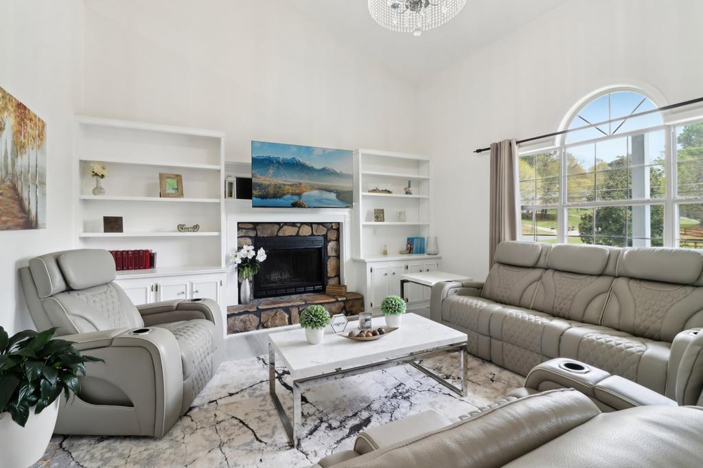 414654 Woodstock Residential