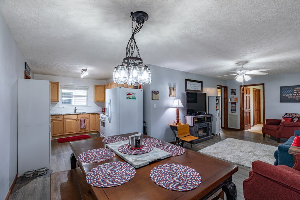 414663 Suches Residential