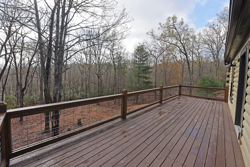 414664 Mineral Bluff Residential