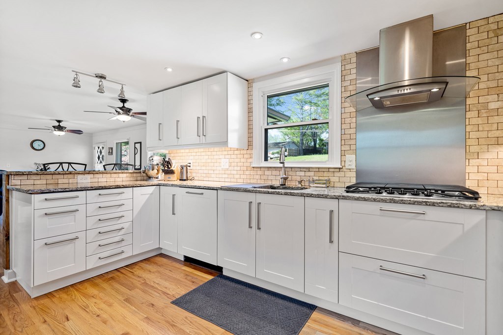 414671 Marietta Residential